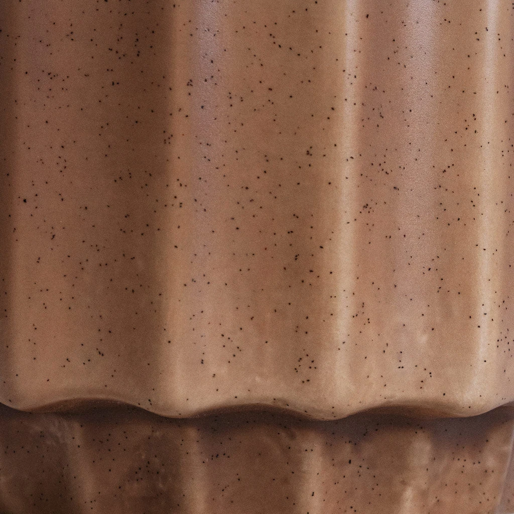 Bourton Scalloped Plant Pot - Clay 6 Bourton Scalloped Plant Pot - Clay - Image 4