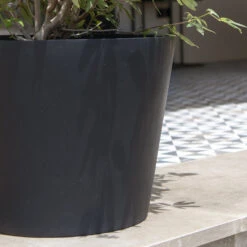 Bucket Natural Planter - Black -Greencore Store BucketNaturalPlanter Black 3